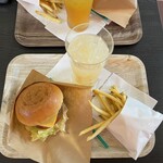 ダイコクバーガー - 