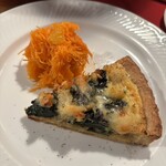 南欧料理　アンジュ - キッシュ、カニたくさんで美味