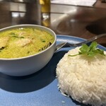 Modern Thai CIEL 大阪本店 - グリーンカレー