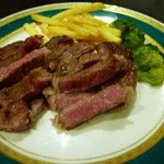 弥生亭 - 美味い肉