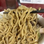 ラーメン二郎 - 麺