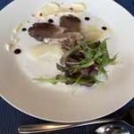 The Grill on 30th - アペタイザー(前菜) ホワイトアスパラガスとカツオのサラダ仕立て