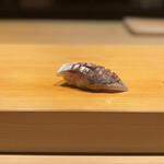 こま田 - アジ。美味いし美しい