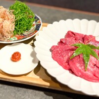 牛タンと旬菜のお出汁しゃぶしゃぶ
