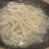 釜あげうどん くろ