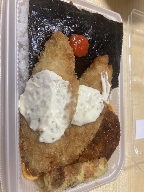 セブンイレブン 仙台榴ヶ岡2丁目店（SEVEN ELEVEN） - 宮城野通（コンビニ・スーパー）の写真