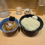 頑者 本店 - 味玉プラス♫添えられた海苔！香りめっちゃ良いです!