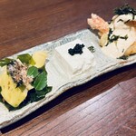 喜良 - お通しから美味い！特に真ん中の豆腐がベリーグー