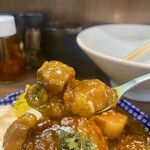 ヌードル＆スパイスカレー 今日の1番 - ポークがゴッロゴロ　PART2