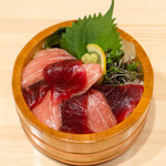 牡蠣と海鮮丼 ふぃっしゃーまん亭 - 料理写真: