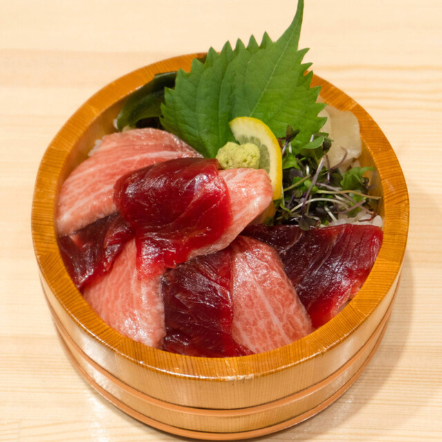 牡蠣と海鮮丼 ふぃっしゃーまん亭 仙台空港店