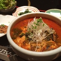 はなもんや - ランチのユッケジャンクッパ♪