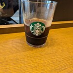 スターバックスコーヒー  川崎ルフロン店 - ドリップアイスでショートをオーダー