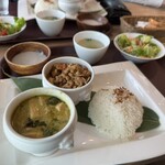 エムエム タイ - 