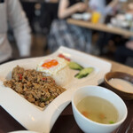 エムエム タイ - 