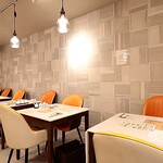 中国料理 花凛 - テーブル席