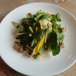 L’AS - 生食用カボチャとルッコラのサラダ