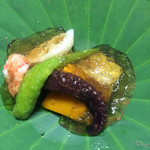 御幸荘花結び - 海老、蛸、南瓜、茄子、小芋などが涼やかに