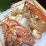 御幸荘花結び - 毛蟹とにらめっこ♪