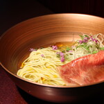 焼肉もちお - 神戸牛コンソメラーメン