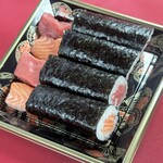 ロピア - 魚萬 海鮮はみ出し巻き(中とろ・サーモン)