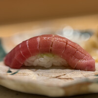 鮨 あうん - 握り　中トロ