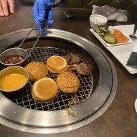焼肉専科 肉の切り方 日本橋本店 - 