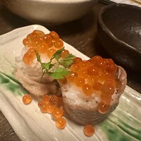 天空の月 渋谷 - 天空の肉寿司（雲丹・蟹・いくら）