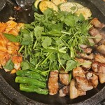 モダン韓食堂 - 