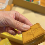 PRESS BUTTER SAND - 