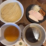 麺屋鈴春 - 