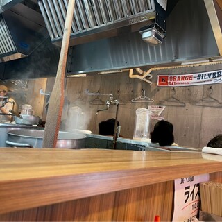 横浜ラーメン 渡来武_2