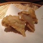 ワインと天ぷら マエヤシキ - 白アワビ茸