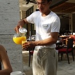 Suku Restaurant - ジュースのサービス