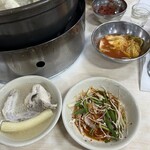 元祖 ウォンハルメ・ソムンナン・タッカンマリ - 