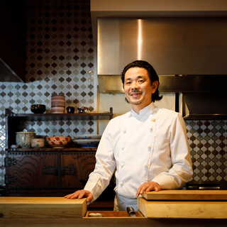 今井雅啓氏（イマイマサヒロ）――本場で腕を磨いた脱サラシェフ