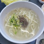 훼미리 손칼국수보쌈 - 