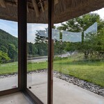 伊勢宮川の里 鄙茅 - 中から見る景色