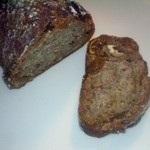 まちのパーラー - くるみとイチジクのコンプレ（断面）