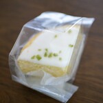 アジュール - パッケージ