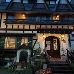 Domingo Suwa Ten - Exterior