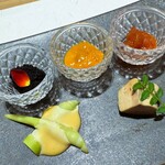 300947594 - これが前菜　海鮮卵たち