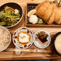 割烹ダイニング波里 - 