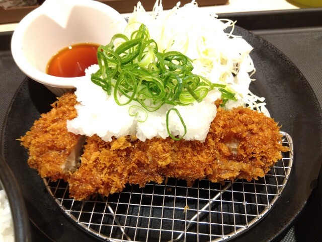 松のや500店舗達成記念クーポンで、ワンコインのチキンかつ定食』by