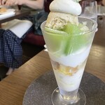 Fruits Bistro SABLIER - メロンのパフェ