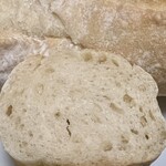 バルティザン ブレッドファクトリー - バインミー　の断面