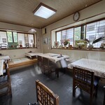 お食事処　秀 - 店内③