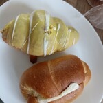 モンマルトル - あんバター・レモン風味クロワッサン