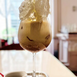 LE SALON DE NINA'S - 