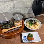 鯛めし すばる - 料理写真:すばるの松山鯛めしには〆でお茶漬けセットも付いております！